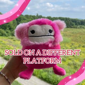 Hailey The Bigfoot- Squishmallow 5”